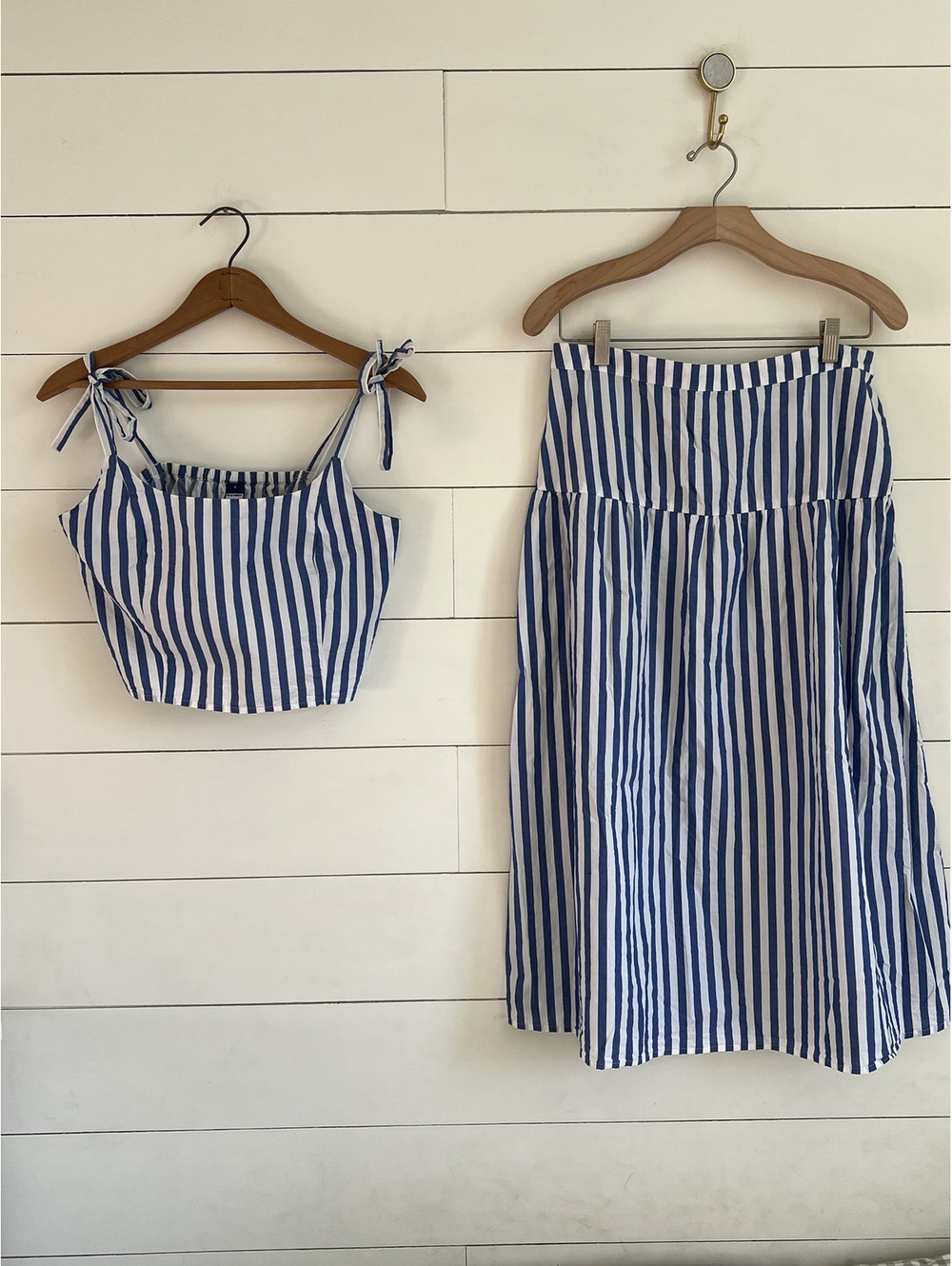Old Navy Blue and White Striped Crop Top and Midi Skirt Set Women's Size S Beach